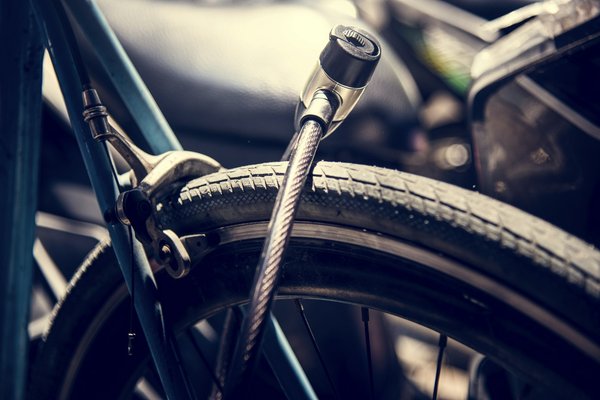 Guide ultime des antivols vélo: sécurité et tranquillité assurées